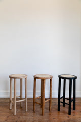 Verhoogde Melk Stoel — Oak